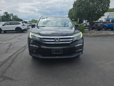 Photos of 2016 Honda Pilot EX-L for sale in Albany, NY at Lia Honda Albany