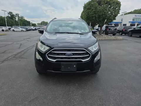 Photos of 2020 Ford EcoSport SE for sale in Albany, NY at Lia Honda Albany