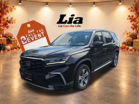 Another view of 2023 Honda Pilot EX-L for sale in Albany, NY at Lia Honda Albany
