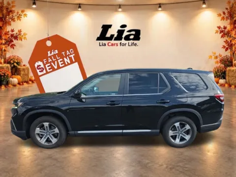 More photos of 2023 Honda Pilot EX-L at Lia Honda Albany, NY