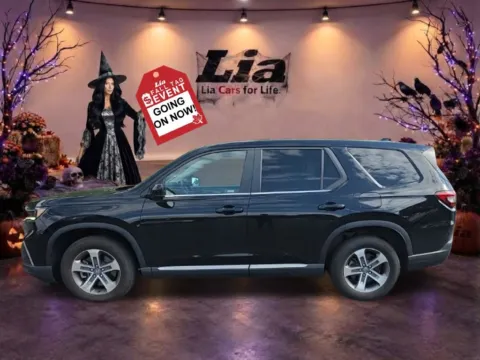 More photos of 2023 Honda Pilot EX-L at Lia Honda Albany, NY