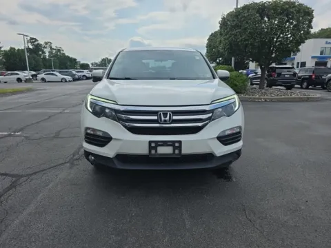 Photos of 2018 Honda Pilot EX for sale in Albany, NY at Lia Honda Albany