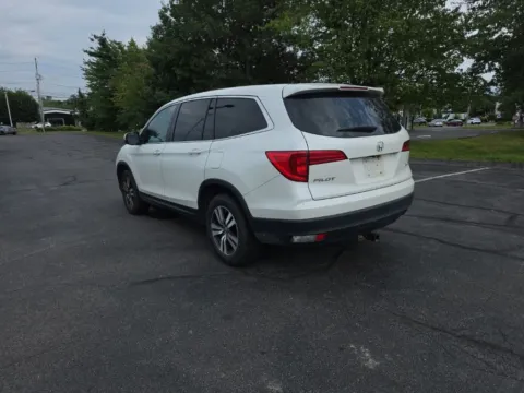 More photos of 2018 Honda Pilot EX at Lia Honda Albany, NY