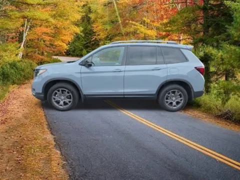 More photos of 2024 Honda Passport TrailSport at Lia Honda Albany, NY