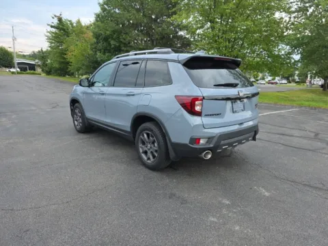 More photos of 2024 Honda Passport TrailSport at Lia Honda Albany, NY