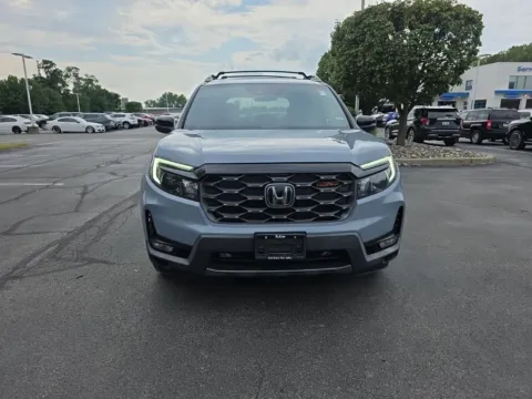 Photos of 2024 Honda Passport TrailSport for sale in Albany, NY at Lia Honda Albany