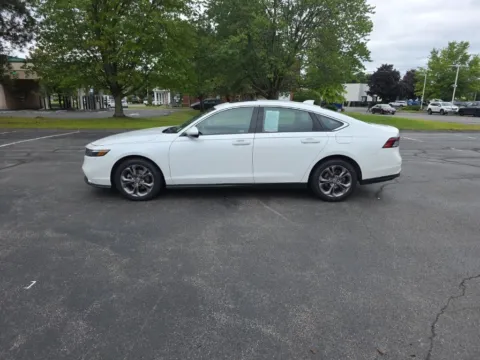 More photos of 2024 Honda Accord EX at Lia Honda Albany, NY