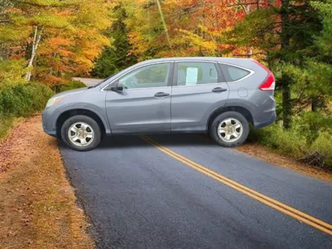 More photos of 2013 Honda CR-V LX at Lia Honda Albany, NY