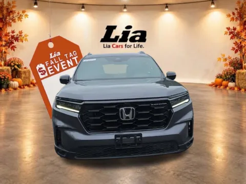 Photos of 2025 Honda Pilot Black Edition for sale in Albany, NY at Lia Honda Albany