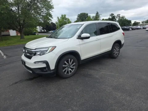 Another view of 2019 Honda Pilot EX-L for sale in Albany, NY at Lia Honda Albany
