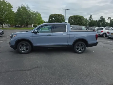 More photos of 2023 Honda Ridgeline RTL-E at Lia Honda Albany, NY