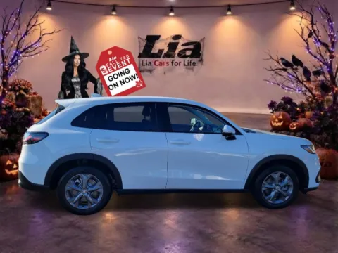 Photos of 2027 Honda HR-V LX for sale in Albany, NY at Lia Honda Albany
