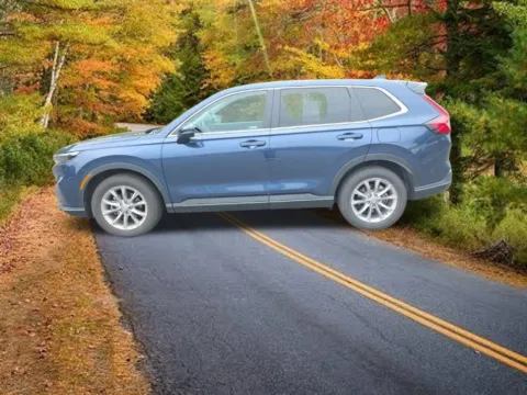 More photos of 2024 Honda CR-V EX-L at Lia Honda Albany, NY