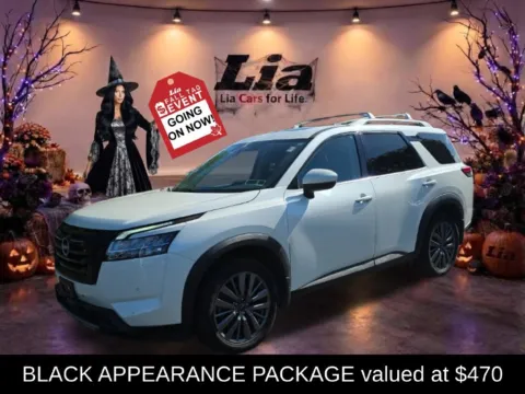 More photos of 2023 Nissan Pathfinder SL at Lia Honda Albany, NY