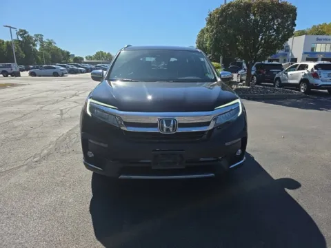 Photos of 2021 Honda Pilot Touring for sale in Albany, NY at Lia Honda Albany