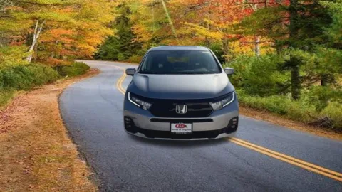 Another view of 2027 Honda Odyssey Touring for sale in Albany, NY at Lia Honda Albany
