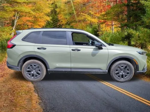 Photos of 2027 Honda CR-V Hybrid TrailSport for sale in Albany, NY at Lia Honda Albany