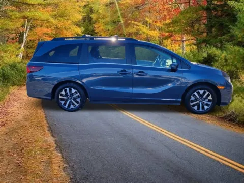 Photos of 2027 Honda Odyssey EX-L for sale in Albany, NY at Lia Honda Albany