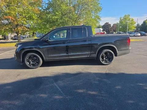 More photos of 2024 Honda Ridgeline Black Edition at Lia Honda Albany, NY