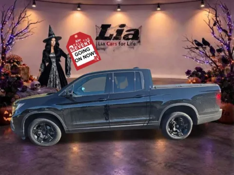 More photos of 2024 Honda Ridgeline Black Edition at Lia Honda Albany, NY