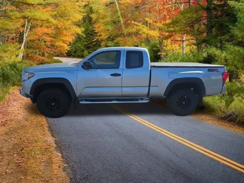 More photos of 2022 Toyota Tacoma SR at Lia Honda Albany, NY