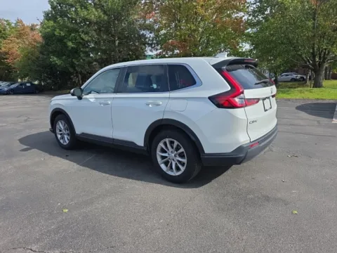More photos of 2024 Honda CR-V EX at Lia Honda Albany, NY