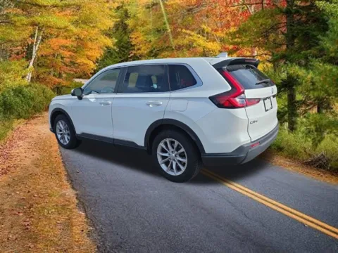 More photos of 2024 Honda CR-V EX at Lia Honda Albany, NY