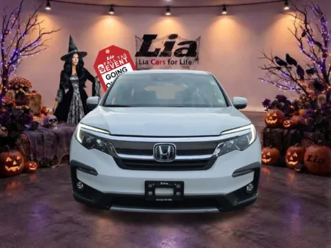 Photos of 2022 Honda Pilot EX-L for sale in Albany, NY at Lia Honda Albany