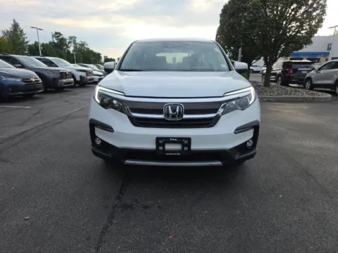 Photos of 2022 Honda Pilot EX-L for sale in Albany, NY at Lia Honda Albany