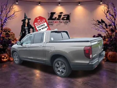 More photos of 2020 Honda Ridgeline RTL-E at Lia Honda Albany, NY