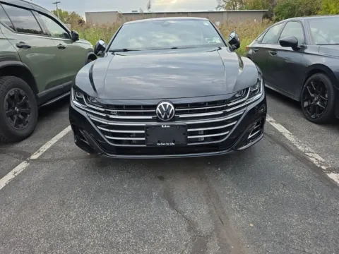 Photos of 2023 Volkswagen Arteon 2.0T SEL R-Line for sale in Albany, NY at Lia Honda Albany