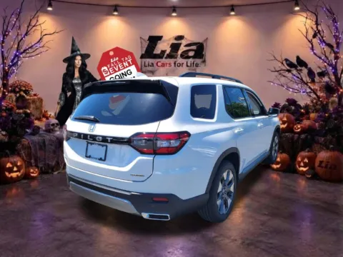 Another view of 2026 Honda Pilot Touring for sale in Albany, NY at Lia Honda Albany