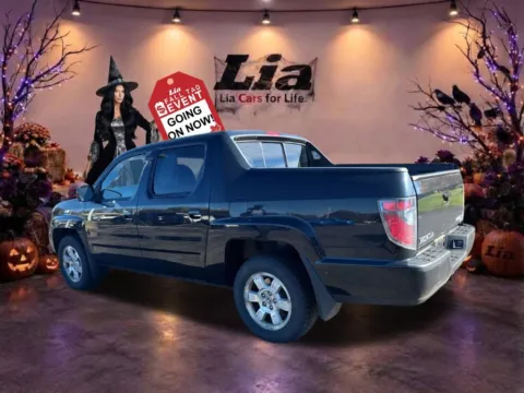 More photos of 2013 Honda Ridgeline RTS at Lia Honda Albany, NY