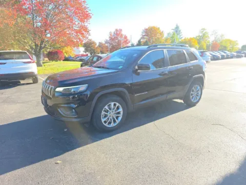 More photos of 2022 Jeep Cherokee Latitude Lux at Lia Honda Albany, NY