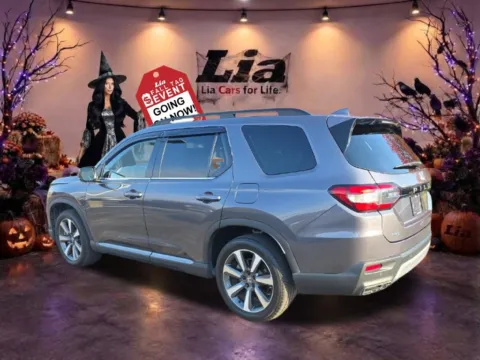 More photos of 2025 Honda Pilot Elite at Lia Honda Albany, NY