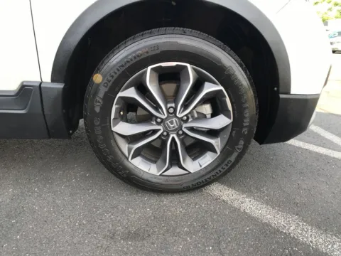 More photos of 2021 Honda CR-V EX-L at Lia Honda Enfield, CT
