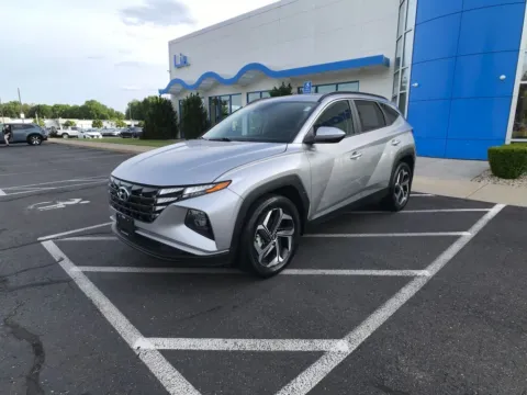 Another view of 2024 Hyundai Tucson SEL for sale in Enfield, CT at Lia Honda Enfield