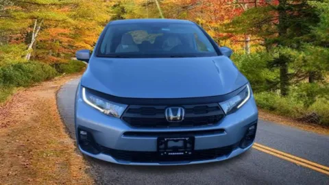 Another view of 2026 Honda Odyssey EX-L for sale in Enfield, CT at Lia Honda Enfield