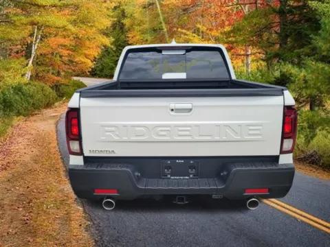 More photos of 2026 Honda Ridgeline RTL at Lia Honda Enfield, CT