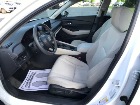 More photos of 2024 Honda Accord EX at Lia Honda Enfield, CT