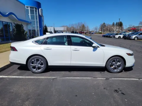 Photos of 2026 Honda Accord Hybrid EX-L for sale in Enfield, CT at Lia Honda Enfield
