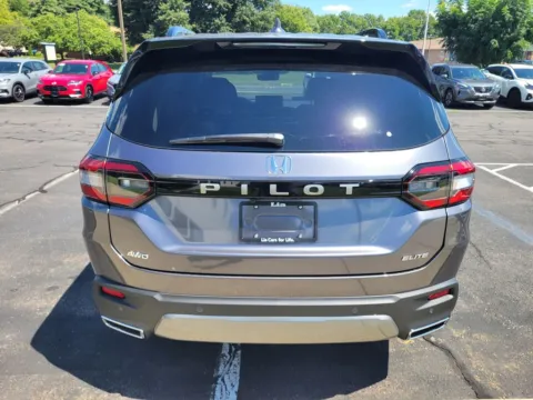More photos of 2026 Honda Pilot Elite at Lia Honda Enfield, CT