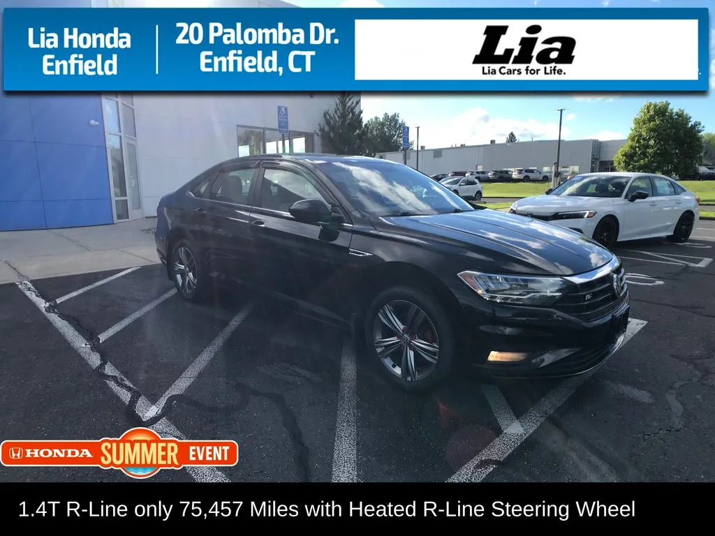 Black 2019 Volkswagen Jetta R-Line for sale in Enfield, CT