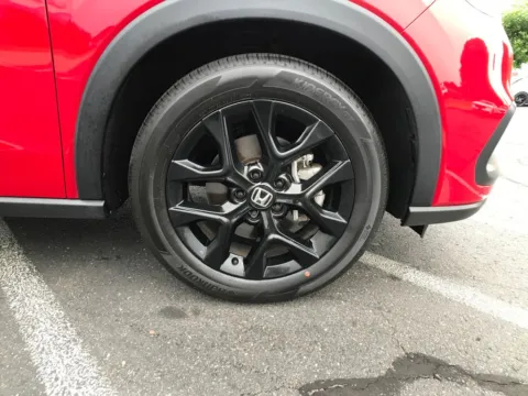 More photos of 2025 Honda HR-V Sport at Lia Honda Enfield, CT