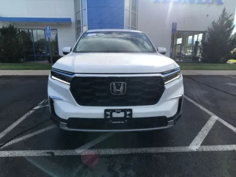 Photos of 2024 Honda Pilot EX-L for sale in Enfield, CT at Lia Honda Enfield