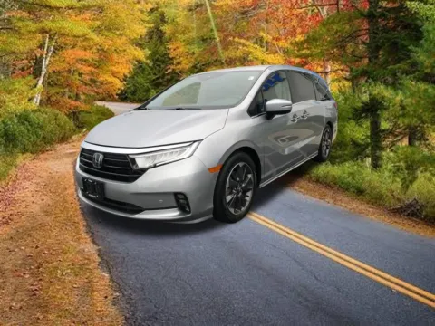 Another view of 2022 Honda Odyssey Elite for sale in Enfield, CT at Lia Honda Enfield