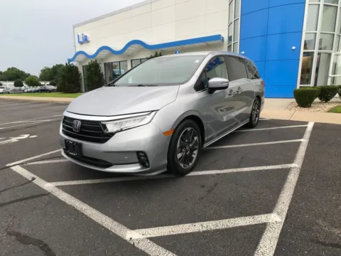 Another view of 2022 Honda Odyssey Elite for sale in Enfield, CT at Lia Honda Enfield