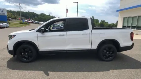 More photos of 2026 Honda Ridgeline Black Edition at Lia Honda Enfield, CT