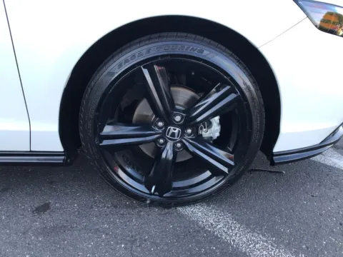 More photos of 2025 Honda Accord Hybrid Sport-L at Lia Honda Enfield, CT