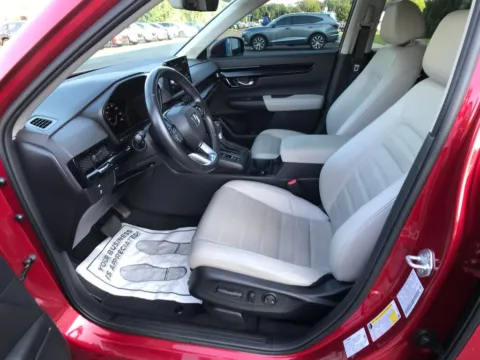 More photos of 2024 Honda CR-V EX-L at Lia Honda Enfield, CT